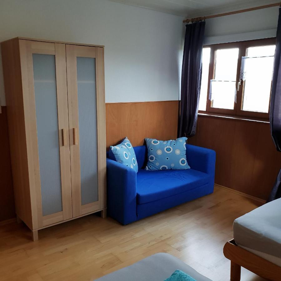Ferienhaus Rhoenspass Mosbach  Eksteriør billede