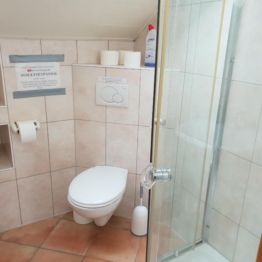 Ferienhaus Rhoenspass Mosbach  Eksteriør billede